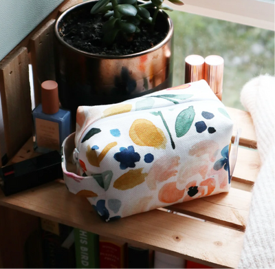 Medium Makeup Bag | Freon Collective